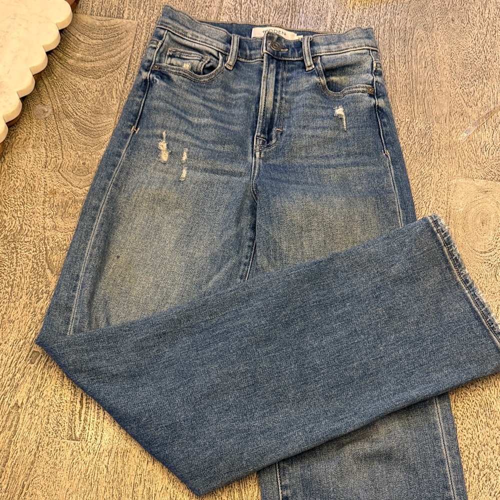 Stylish Blue Women's Straight Leg Jeans